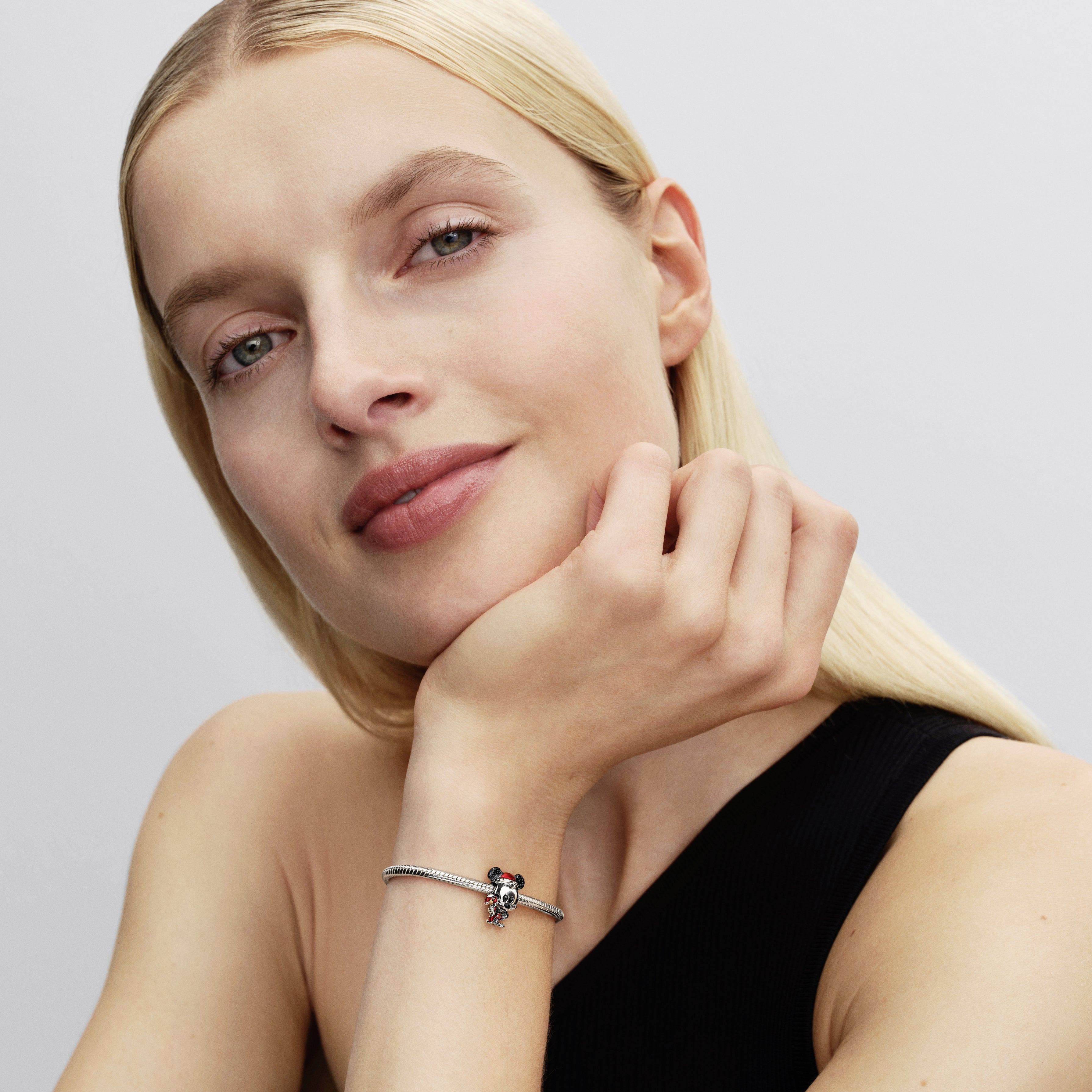 Disney Mickey Mouse Holiday Charm