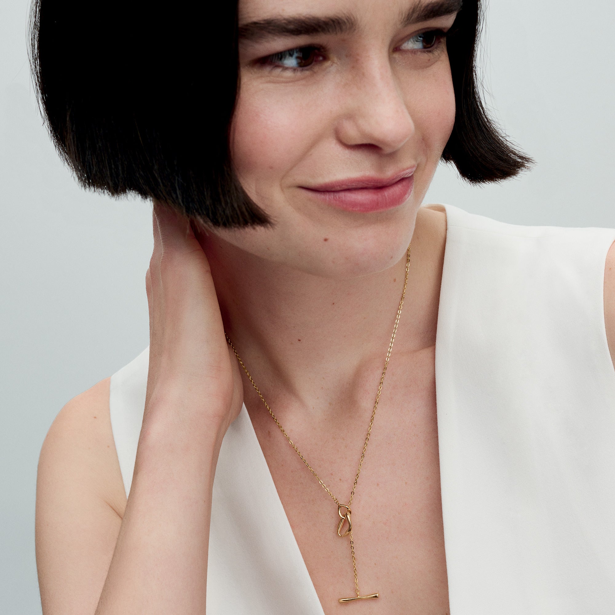 Organically Shaped Circles T-bar Necklace