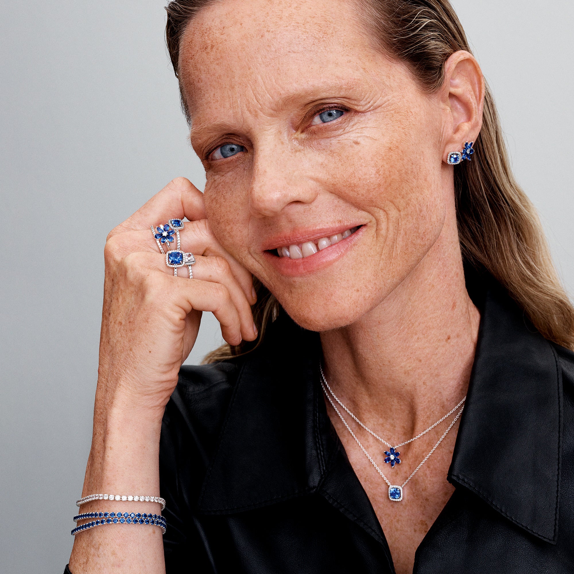 Sparkling Square Blue Halo Statement Ring