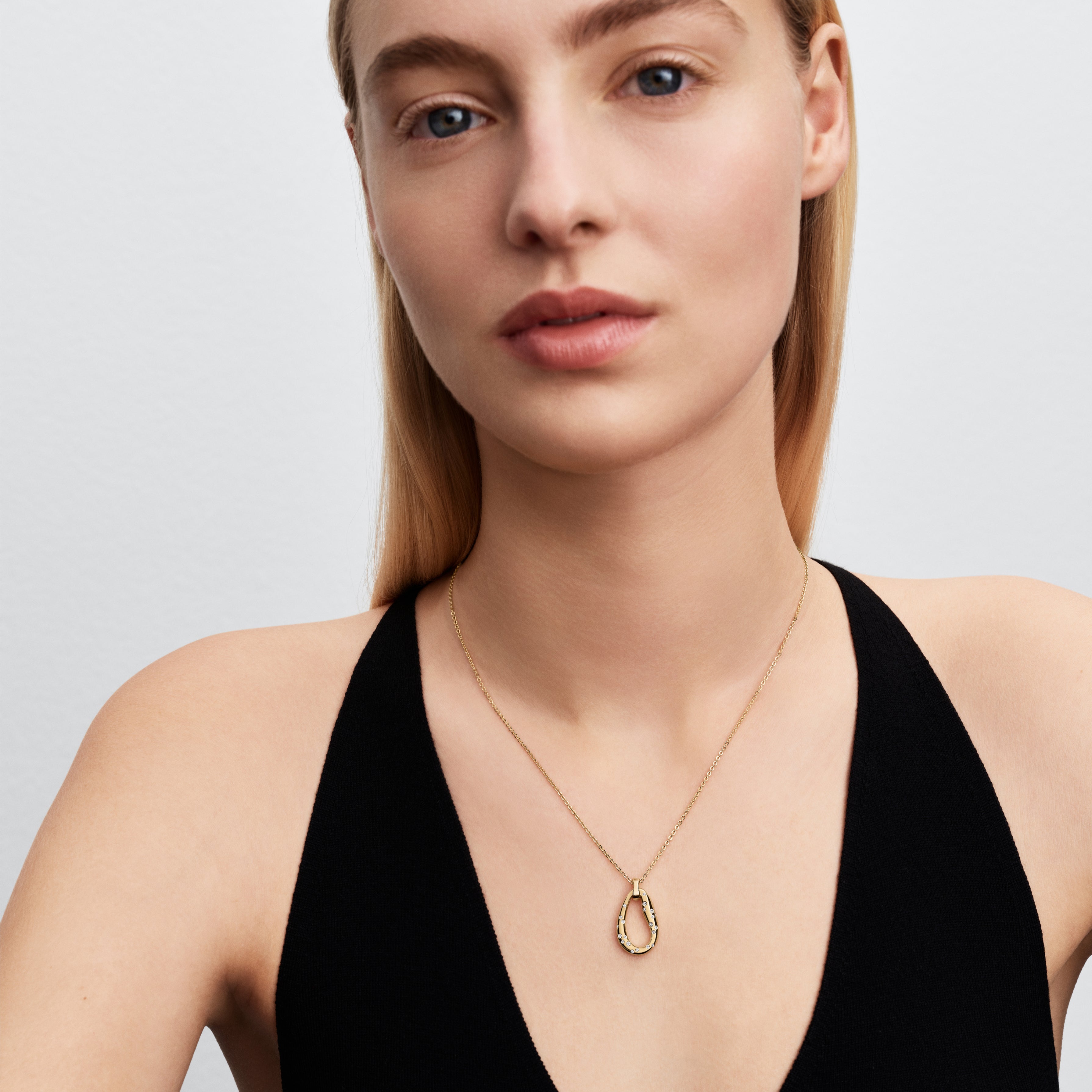 Organically Shaped Stone-Set Pendant Necklace