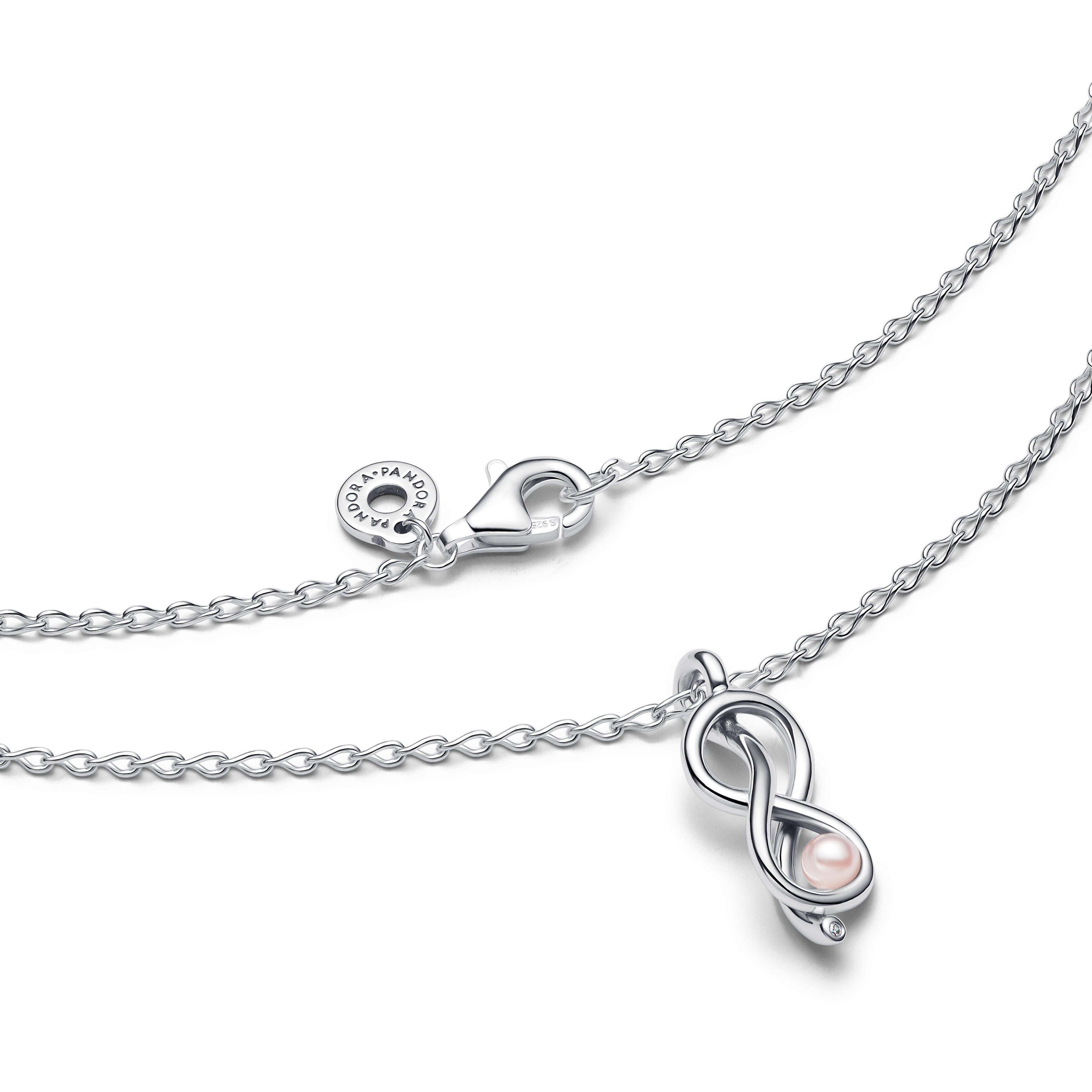 Infinity Knot Collier Necklace