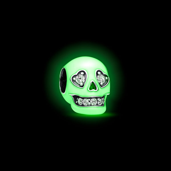 Glow-in-the-dark Sparkling Skull Charm