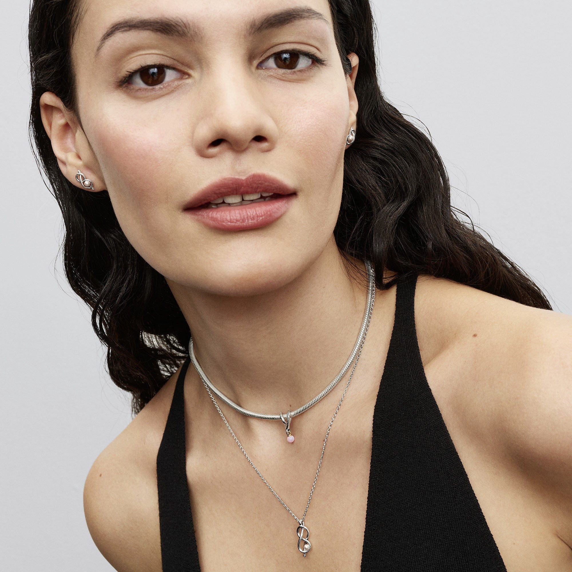 Infinity Knot Collier Necklace