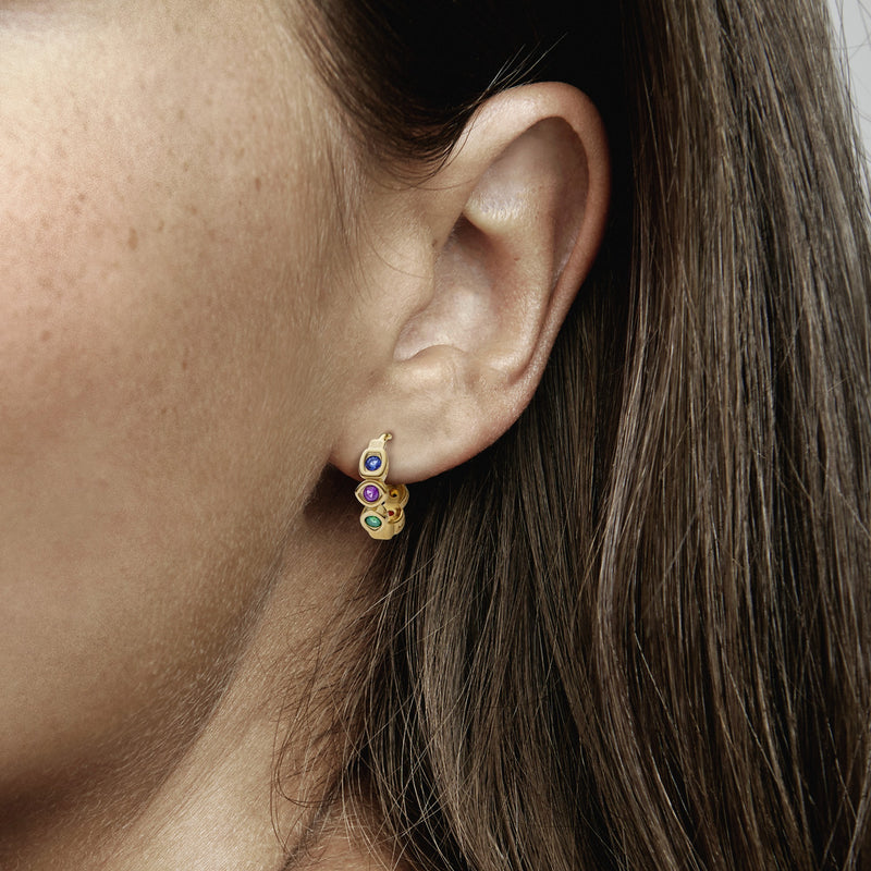 Marvel earrings top