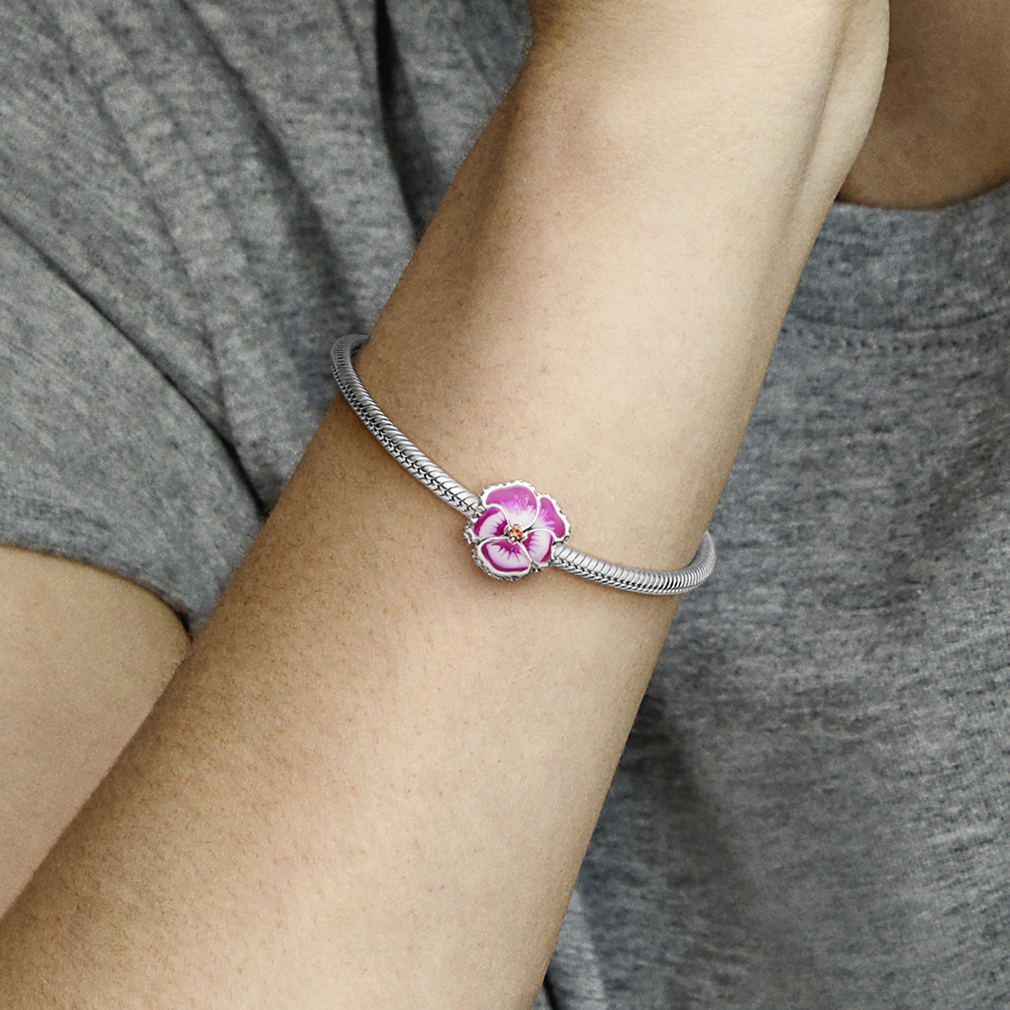 Pansy Charm